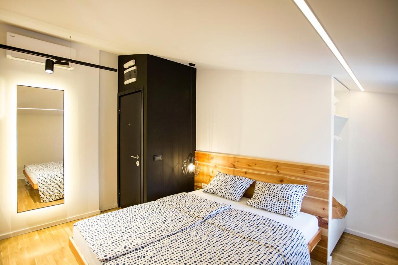 Atomic 2 Apartment Belgrade Exterior photo